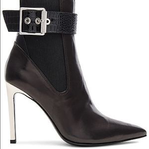 Rag & Bone. Sexy Wren Boot - brand new